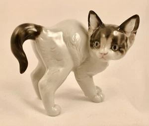Vintage Rosenthal Playful Kitten, Artist Theo. Karner, 1952 - Picture 1 of 4
