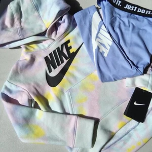 Nike Girls Size 5 Leggings & Tie Dye Hoodie Purple Pink Yellow Adorable NEW - Picture 1 of 1