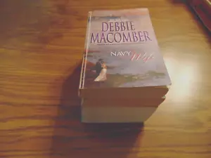 Debbie Macomber Complete Set Series NAVY Books 4 Books (2 Books Have 2 Titles) - Imagen 1 de 4