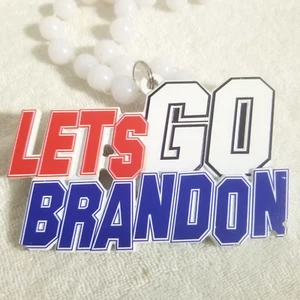 Karneval Perlen "Let's Go Brandon" 23" Spezial Halskette New Orleans Spaß Überwurf - Bild 1 von 4