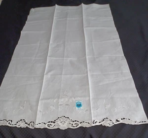 Leinen Badetuch Erhöhte Stickerei Zeichnung Muster Weiß 27" x 43" Neu - Bild 1 von 3
