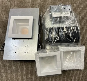 Spectrum Lighting (SGE4SQ LEDFX30L30KDX ) - Picture 1 of 7