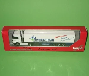 Herpa / Mercedes Benz Actros & Trailer 'Hansefrigo Marklin Magazin' / 1:87 Scale - Picture 1 of 12