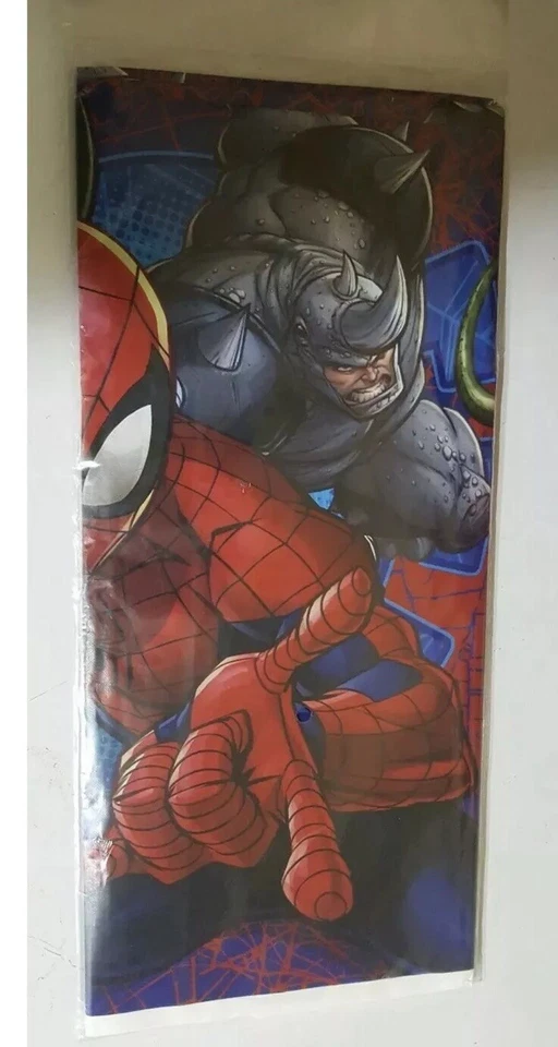 DESIGNWARE SPIDERMAN 2 mantel de fiesta de plástico NUEVO 54 pulgadas x 96 pulgadas AA86 Foto 1 de 2