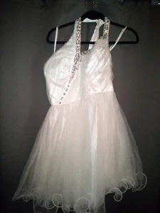 Brandneues weißes festliches Kleid von Chichi Größe 12 - Bild 1 von 12