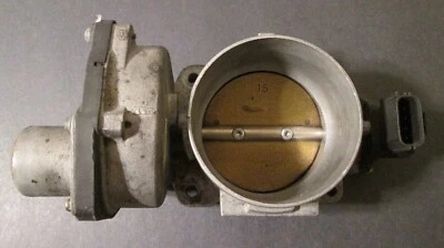 Conjunto de carrocería de acelerador OEM VP3L3U-9N825-AF para Ford E150 E-250 E-350 2011-16 Foto 1 de 4