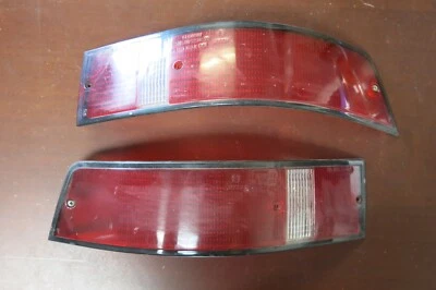 Par de lentes de luz trasera Porsche 911 Bosch 1969-1989 - moldura negra Foto 1 de 4