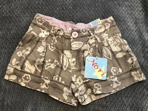 NWT Womens/Juniors Floral Shorts by Nori - size 1 - Picture 1 of 4