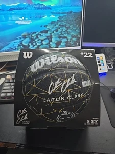 Wilson x Caitlin Clark Repetition Basketball Größe 5 - Limitiert Schwarz Selten Neu im Karton - Bild 1 von 4