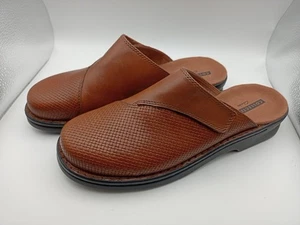 Clarks Women Clogs Patty Tayna Mules Dark Tan Textured Leather Soft Cushion 10M - Picture 1 of 12