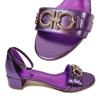 ZAPATOS SALVATORE FERRAGAMO COMO GANCINI SANDALIAS DE CUERO MORADO METÁLICO $650 talla 6 Foto 1 de 4