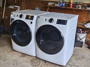 GE- GFW510SCNWW 4.5 cu. ft. Capacity Smart Front Load ENERGY STAR® Washer/Dryer - Picture 1 of 3