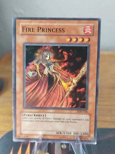 Yugioh - Fire Princess Super Rare LON-034 MP With DMG - Picture 1 of 4
