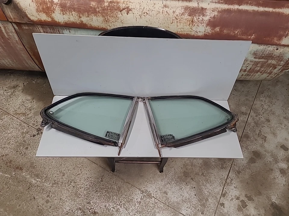 1970-76 Plymouth DUSTER REAR 1/4 POP OUT WINDOW Quarter Glass Set - Image 1 of 4