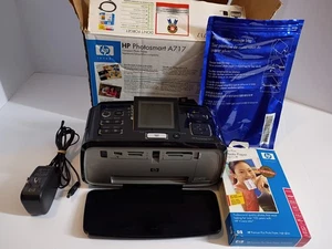 Hewlett Packard HP Photosmart A717 Compact Photo Printer 4GB Memory With Paper  - Picture 1 of 10