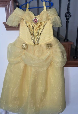 ¡Usado! Disney Store Princesa Bella Disfraz Vestido Vestido Bella y Bestia Talla 9/10 Foto 1 de 4