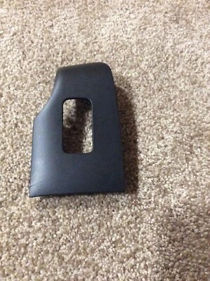 04-08 ACURA TSX REAR RIGHT WINDOW SWITCH BEZEL OEM - Image 1 of 2