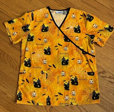 SB Scrubs Scrub Top Nursing Vet Halloween Haunted House Pumpkins Size Medium - Image 1 of 4