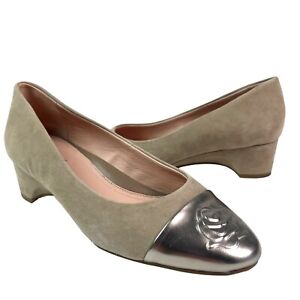 Taryn Rose Shoe Womens 7 Beige Babe Suede Metallic Silver Leather Classic 