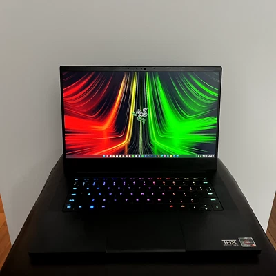 Razer Blade 14 RTX 3070 Ti AMD Ryzen 9 6900HX | 2022 - Excellent Condition - Image 1 of 4