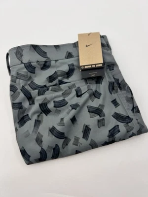 Pantalones Cortos Chinos Nike Tour Golf Para Hombre 40 Gris Estampado Repelente al Agua FD5725-070 Foto 1 de 4