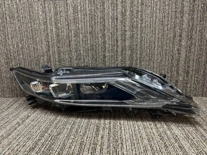 Faro derecho LED 2013-2016 Toyota Harrier Hybrid 60 ZSU ASU 60W 65W AVU65W - Imagen 1 de 11