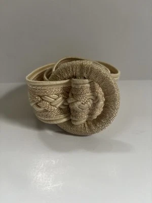 Cinturón de Colección Retro Estilo Años 80 Nylon Beige Trenzado Tejido Cincha Talla S/M Boho Macramé Usado en Excelente Condición Foto 1 de 4