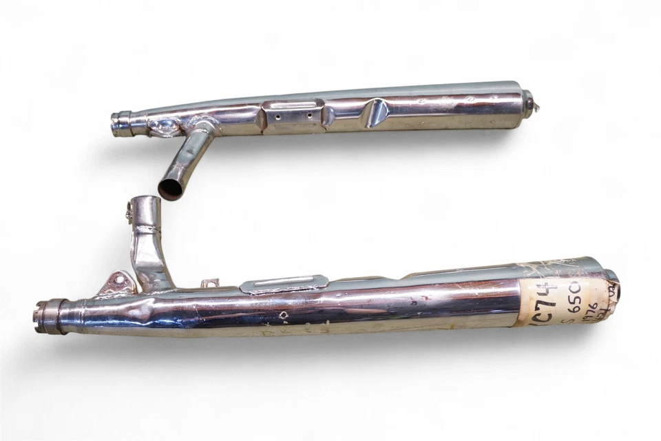 1977 Yamaha XS 650 Mufflers 584-14711-80-00 584-14721-80-00 1976 *2708 #23  - Image 1 of 4