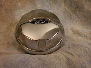 1 OEM  FORD EXPLORER  CHROME CENTER HUB CAP 5 LUG - Bild 1 von 2