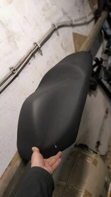 WBS1o265 Sitzbank Kymco Downtown - Bild 1 von 4