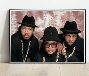 Run DMC Photo As King Size Poster : 36"x24" - Picture 1 of 2