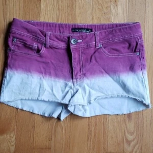 Pink and White Gradient Shorts Hot Topic Lovesick 11 - Picture 1 of 2