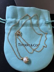 Tiffany & Co. Necklace Olive Leaf Pearl Pendant K18 Yellow Gold Extra Long 19”