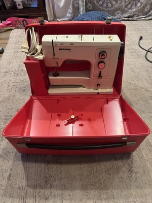 Bernina 830 Record Vintage Mechanical Sewing Machine With Case - Image 1 of 4