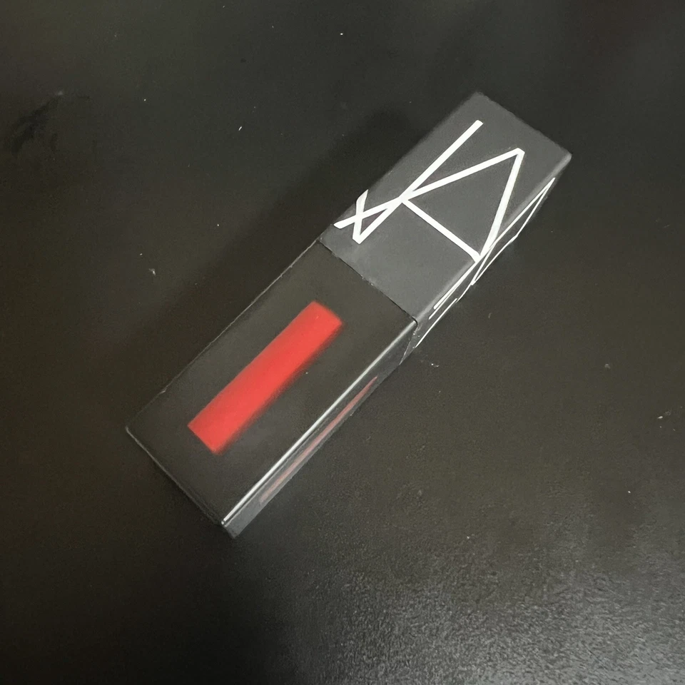 NUEVO SIN CAJA NARS POWERMATTE PIGMENTO LABIAL DON'T STOP ROJO AUTÉNTICO 2,8 ml/0,09 oz limitado Foto 1 de 1