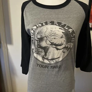 QUARTERFLASH ROCK & ROLL VINTAGE 1982 WORLD CONCERT TOUR Shirt Grau GR M - Bild 1 von 6