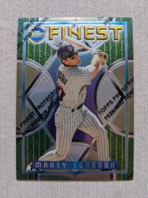 Topps Finest 1995 Marty Cordova #235 Minnesota Twins Reflective Protective Seal - Image 1 of 2