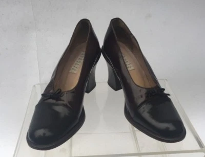 Barneys New York Marrón Negro Cuero Tacones Gruesos Arco Italia Para Mujer EU 38.5 Foto 1 de 4