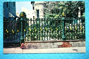 Berühmter Maisstängelzaun aus Gusseisen - New Orleans, Louisiana - Bild 1 von 2