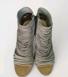 Woman’s Gray 9M Boho Shred Wrap Ankle Heels Platform Wedge Open Toe By Hinge NEW - Picture 1 of 8