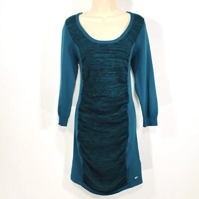 Vestido Suéter Guess Tejido Acanalado Talla XL Guess Logo Mangas 3/4 Cuello Redondo Foto 1 de 4