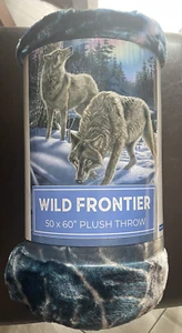 Throw blanket, plush, 50x60in, wolves, wild frontier - Picture 1 of 3