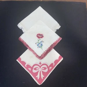 Lot of 3 VTG crochet edge Shades Of Pink handkerchiefs Crochet Embroidery J70 - Picture 1 of 4