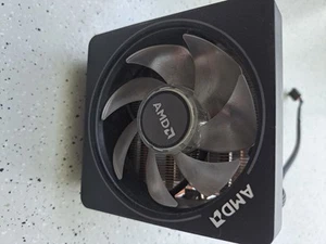 AMD Wraith Prism Cooler with RGB CPU Luft-Kühler für AMD Sockel AM4 - Afbeelding 1 van 5