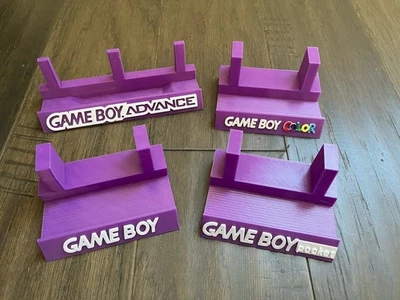 Conjunto de suporte de exibição impresso em 3D para fãs roxos Nintendo Game Boy - Imagem 1 de 2