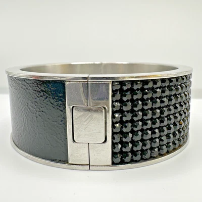 Brazalete Swarovski Brazalete con bisagras intervalo de cuero cristal negro Foto 1 de 4
