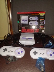 Genuine Super Nintendo Classic MINI Edition SNES Bundle + Controllers - - WORKS! - Picture 1 of 24