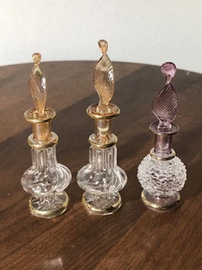 Kleiner Vintage Ägyptischer Mundgeblasener Glas Parfum Flakon Rosa/Klar, Gold/Klar - Bild 1 von 3