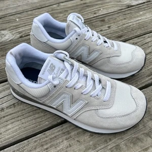 New Balance 574 Core Damenschuhe klassischer Lifestyle-Stil Turnschuhe 7,5 B - Bild 1 von 20