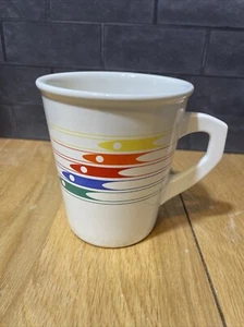 *VINTAGE* 1986 FTDA Rainbow Stripes Taza de café grande de cerámica HECHA EN JAPÓN. - Imagen 1 de 8